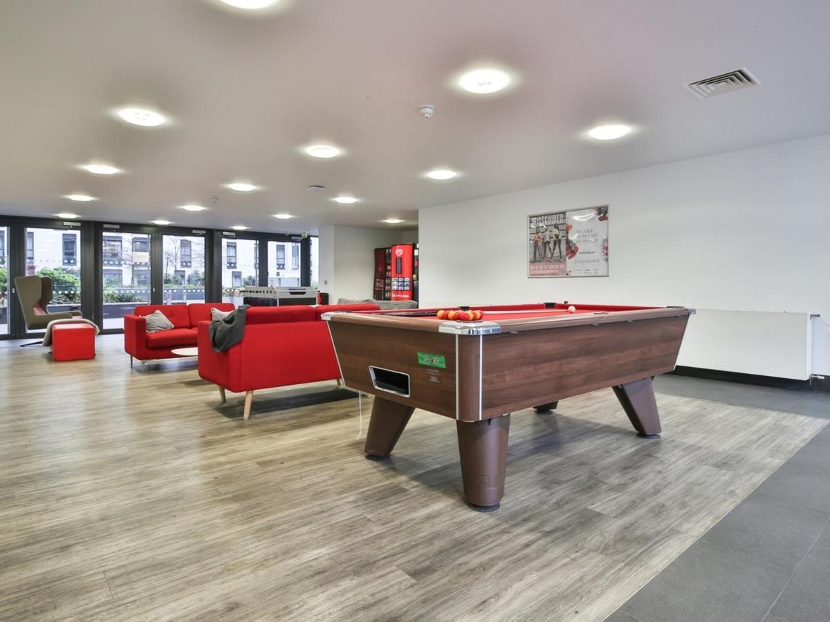 Apartmán Sterling Court In Wembley Londýn Exteriér fotografie